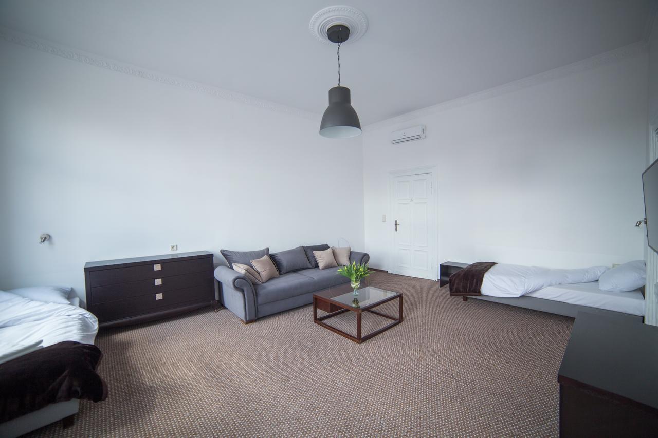 Operahostel 比得哥什 外观 照片