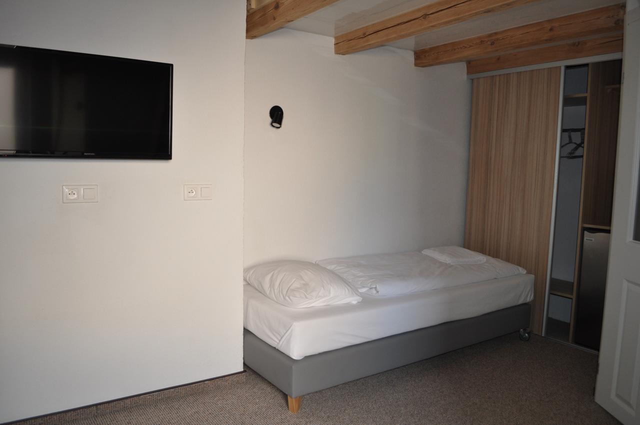 Operahostel 比得哥什 外观 照片